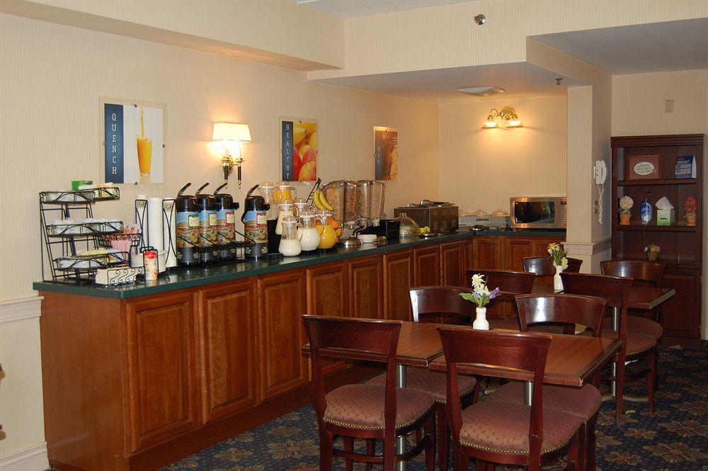 Best Western Plus Chelmsford Inn מסעדה תמונה